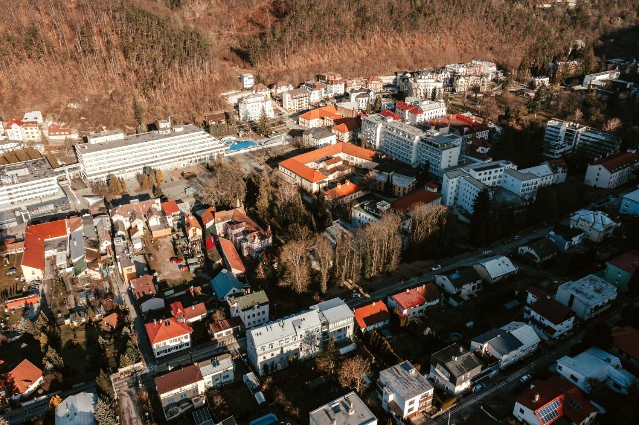 hotel ADRIA Nová Dubnica Exterior foto